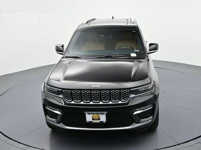 2023 Jeep Grand Cherokee Summit