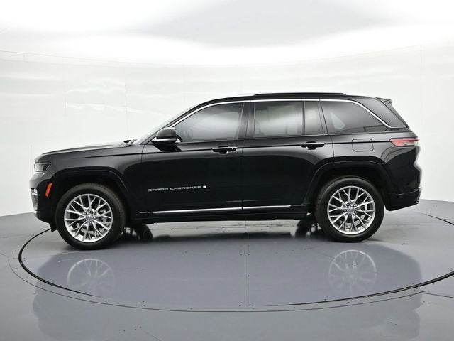 2023 Jeep Grand Cherokee Summit
