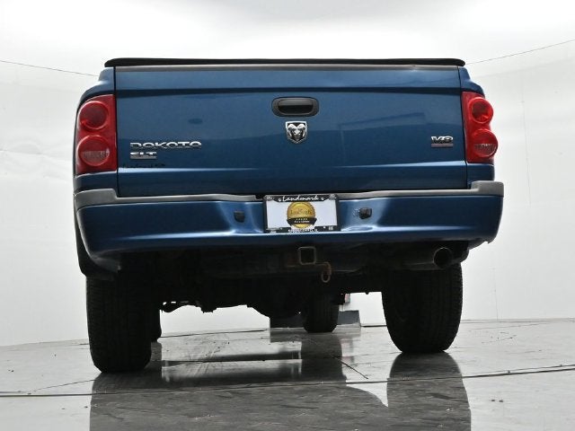 2005 Dodge Dakota SLT