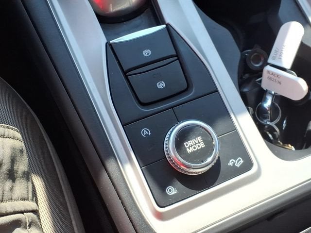 2021 Ford Explorer Base