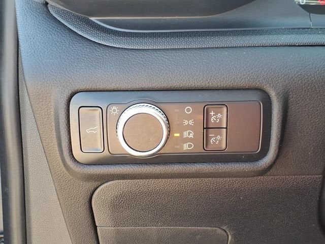 2021 Ford Explorer Base