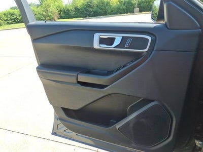 2021 Ford Explorer Base