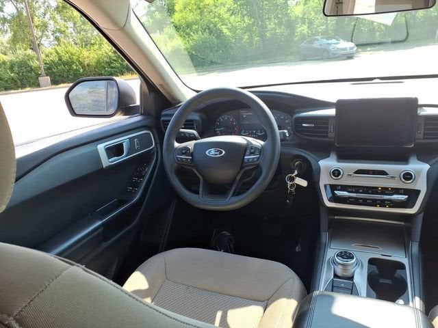 2021 Ford Explorer Base
