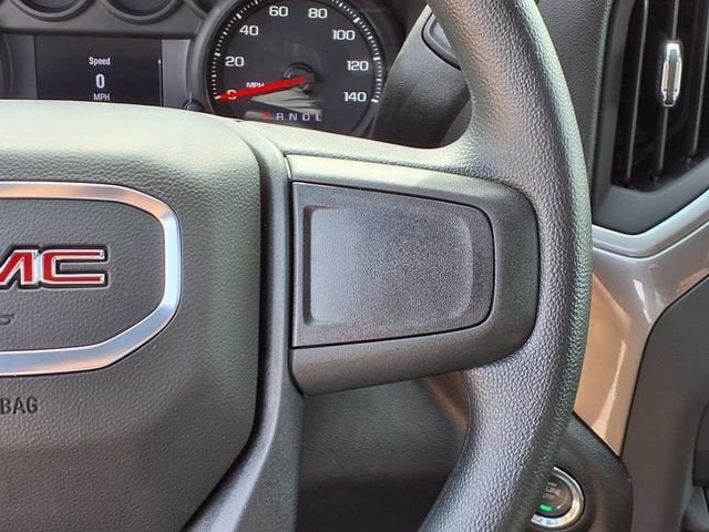 2025 GMC Sierra 3500 HD Chassis Cab Pro