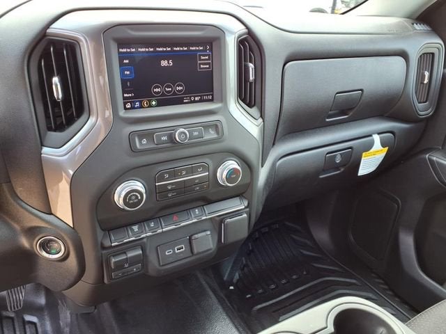 2025 GMC Sierra 3500 HD Chassis Cab Pro