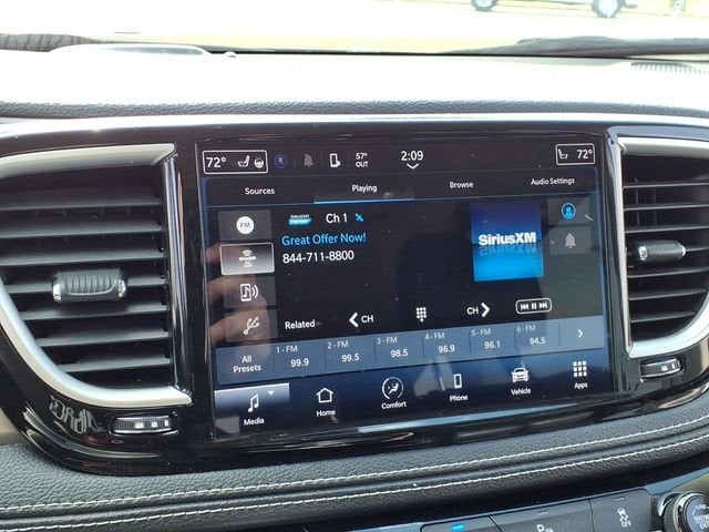 2023 Chrysler Pacifica Hybrid Touring L