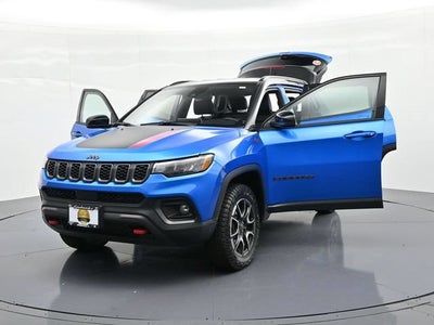2025 Jeep Compass Trailhawk