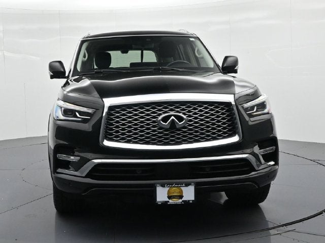 2022 INFINITI QX80 LUXE