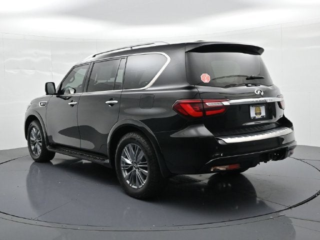 2022 INFINITI QX80 LUXE
